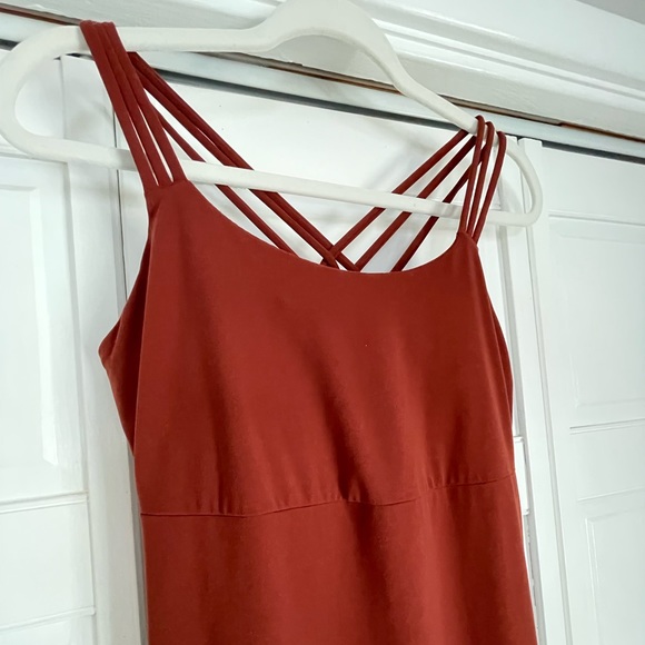 Athleta Hyper Focused Strappy Dress - Picture 5 of 8